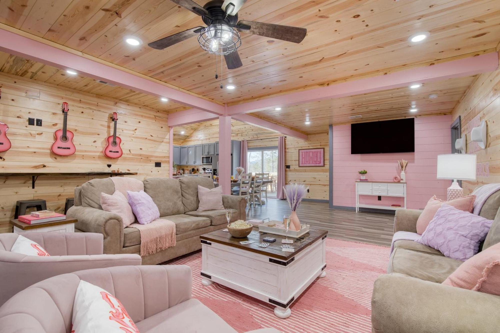 Pink Pines Avantstay Luxury Aesthetic Dream Home Indoor Pool Hot Tub Pigeon Forge Exterior photo